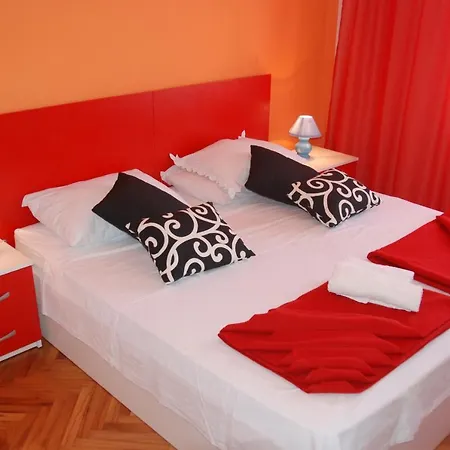 Zorana Hostel